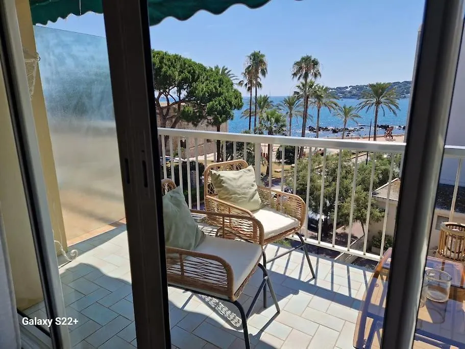 Apartment Cozy Studio, Sea View, Old Town, Near Beaches Antibes France