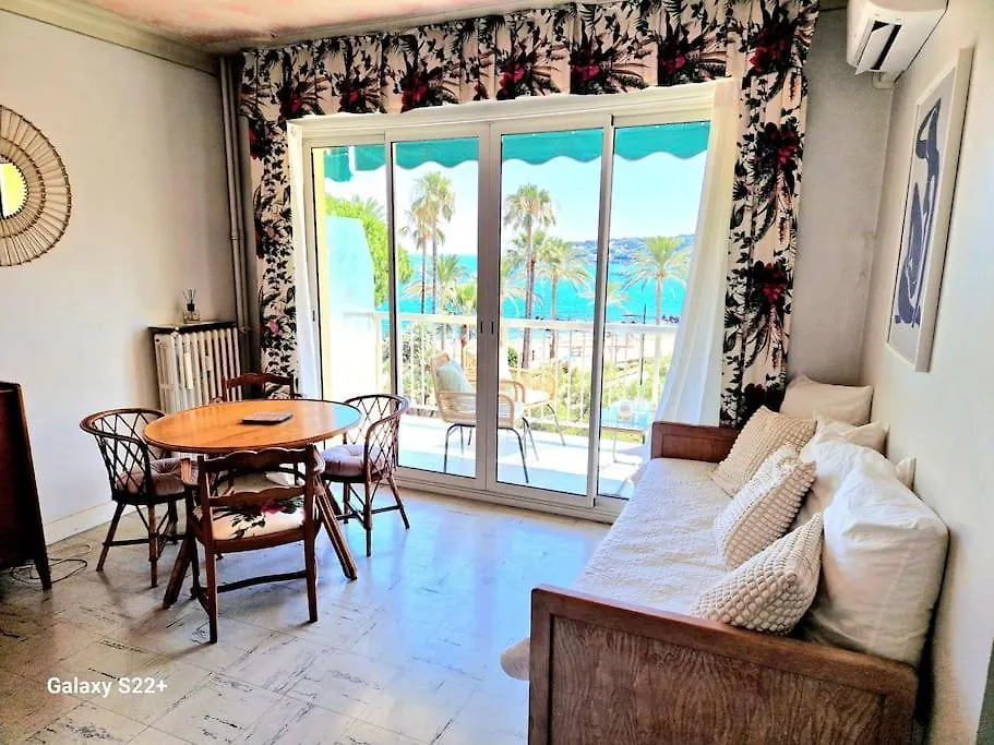 Apartment Cozy Studio, Sea View, Old Town, Near Beaches Antibes